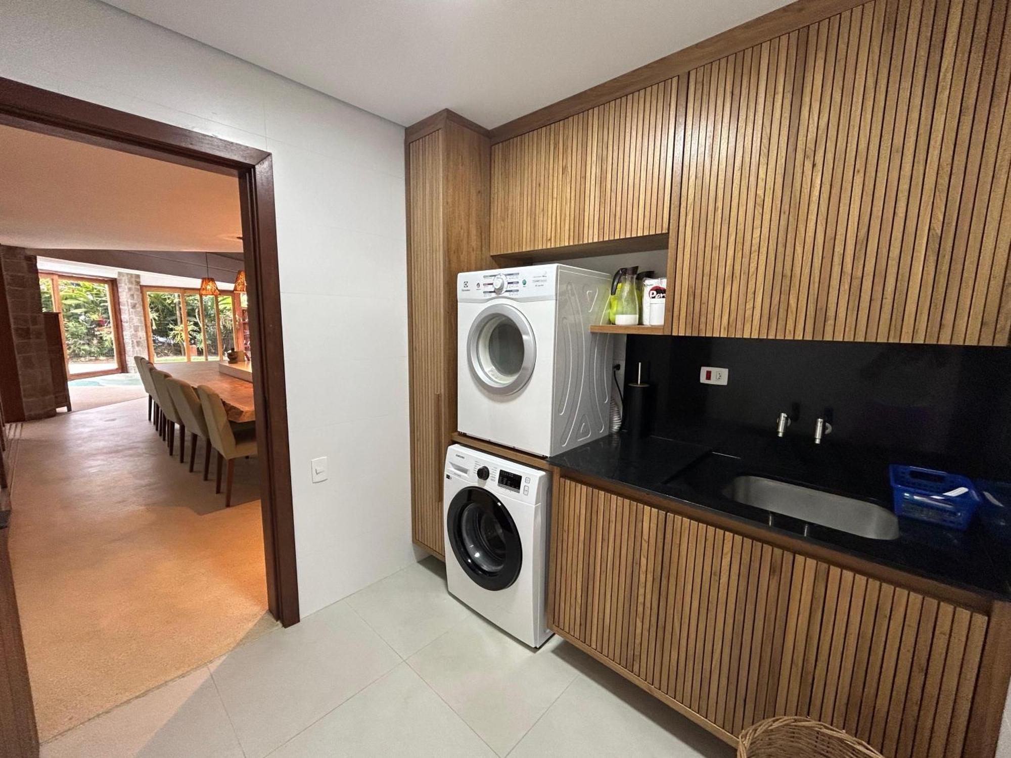 Casa Em Itamambuca - Conforto E Luxo A Beira Mar *